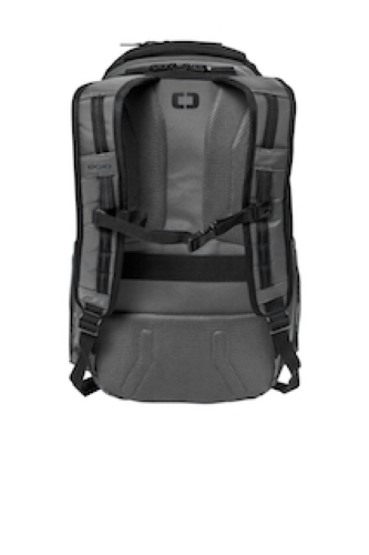 Ogio clutch top